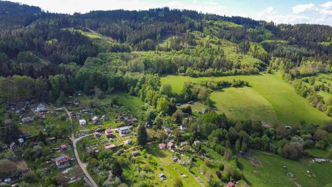 Prodej zahrady s chatkou v Sušici - foto 20
