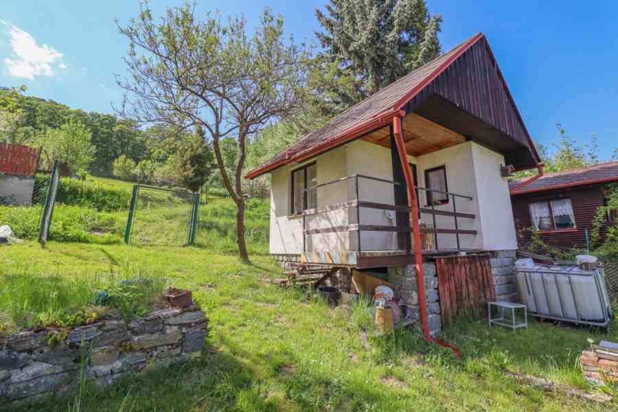 Prodej zahrady s chatkou v Sušici - foto 4