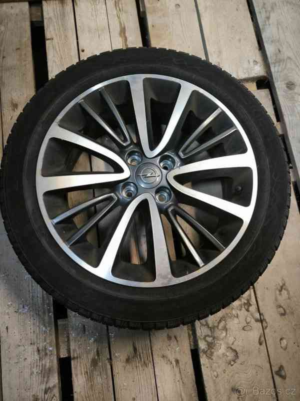 Opel Crossland 1,5 D automat - foto 12