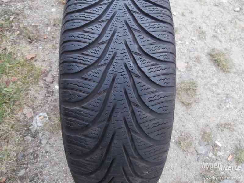 Zimní pneu 195/60 R15, zn.Goodyear - foto 1