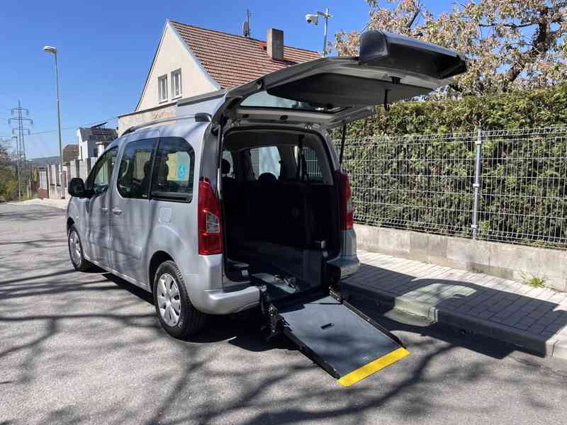Citroën Berlingo: pro převoz vozíčkáře - foto 3