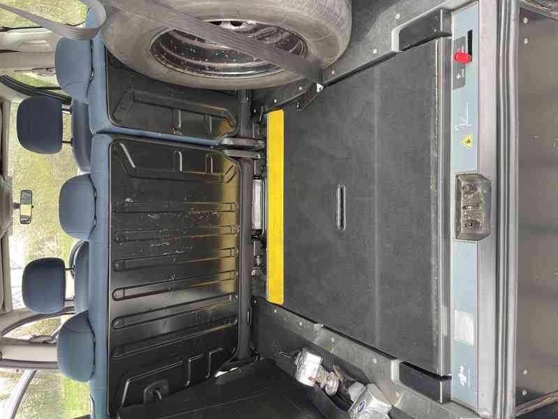 Citroën Berlingo: pro převoz vozíčkáře - foto 10