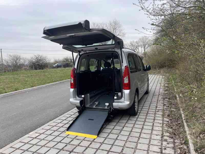 Citroën Berlingo: pro převoz vozíčkáře - foto 2