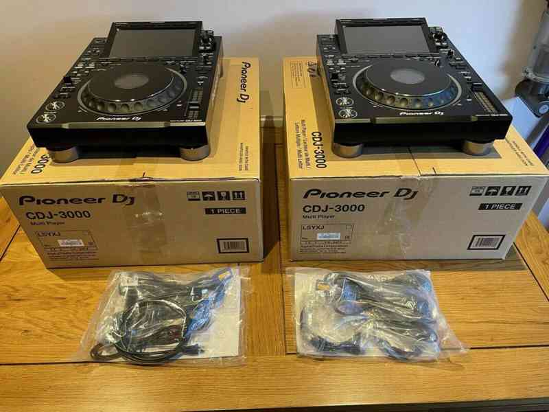 DJ Set 2x Pioneer DJ CDJ-3000-W  Player +1 DJM-900NXS2-W mix - foto 7