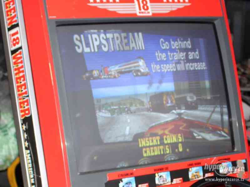 Zábavní herní hrací automat 18 Wheeler Sega Naomi - foto 5