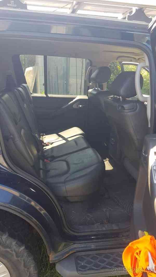Nissan Pathfinder 2,5 dci rv.2006 - foto 9