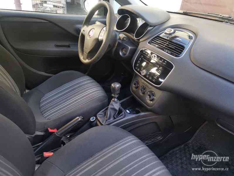 Fiat Punto CNG - foto 10