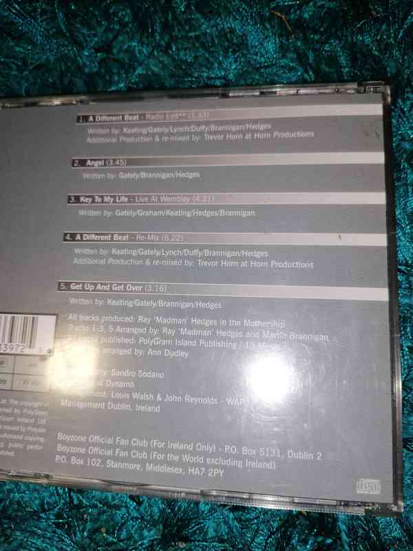 CD singl Boyzone  - foto 2