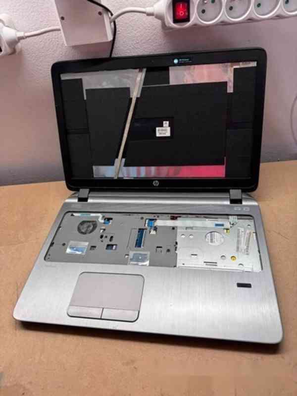 Predám pokazený notebook na náhradné diely zn.HP 455 G2 - foto 1