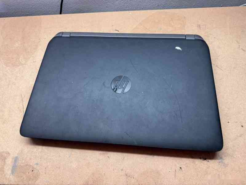 Predám pokazený notebook na náhradné diely zn.HP 455 G2 - foto 4