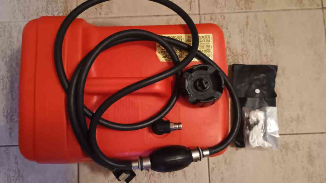 Lodní Motor Tohatsu 5hp - foto 9