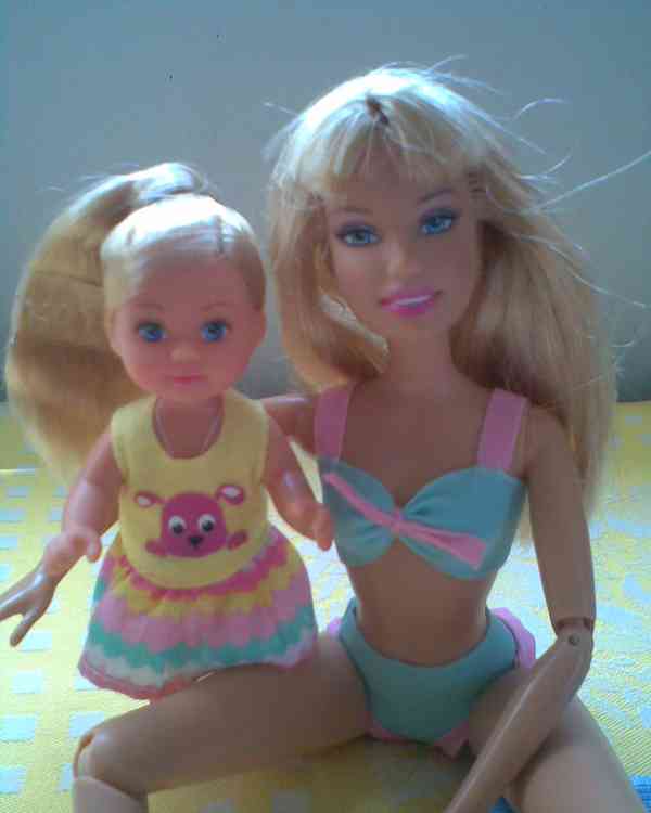 Barbie s chodícím koníkem - foto 3