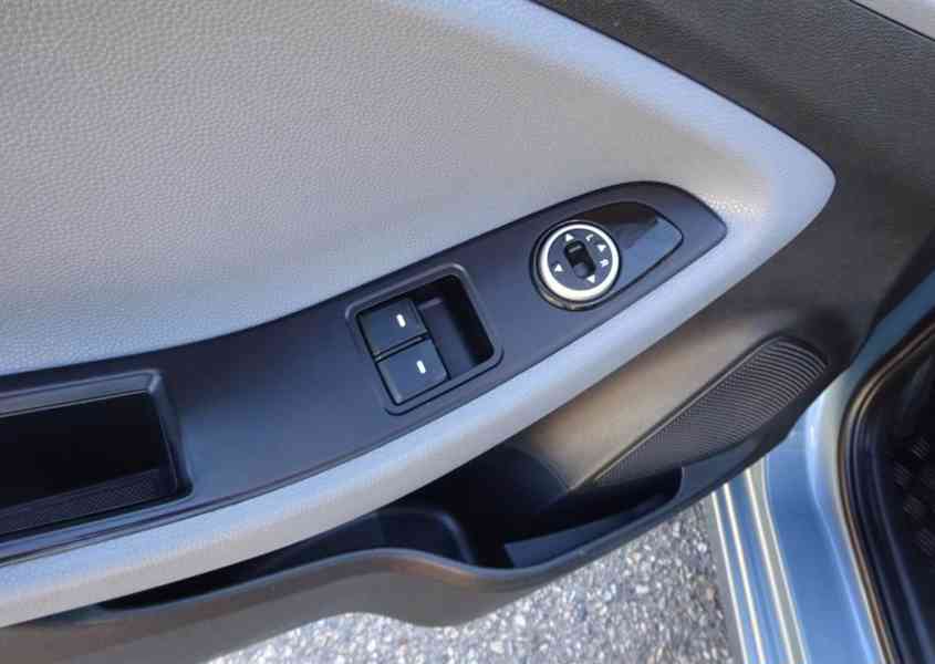 Hyundai i20, 1,2 i (55 kw) 1.MAJ,KOUP.V CR - foto 6
