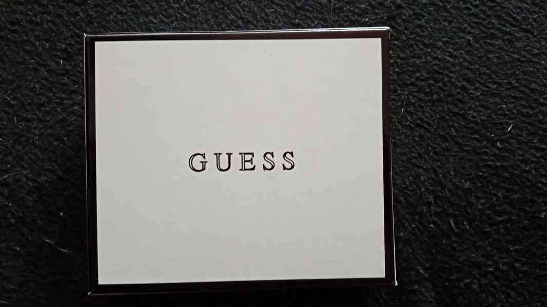 Luxusní dámské hodinky GUESS Iconic (Rose Gold) – Kompletní  - foto 3