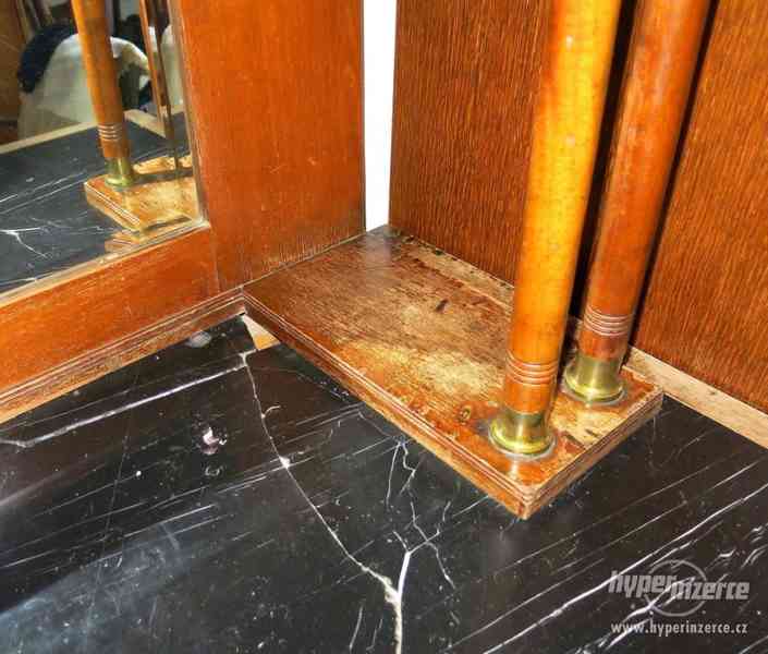 PRODÁM STAROŽITNÝ SEKRETÁŘ - foto 10