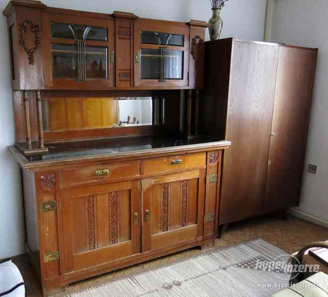 PRODÁM STAROŽITNÝ SEKRETÁŘ - foto 14