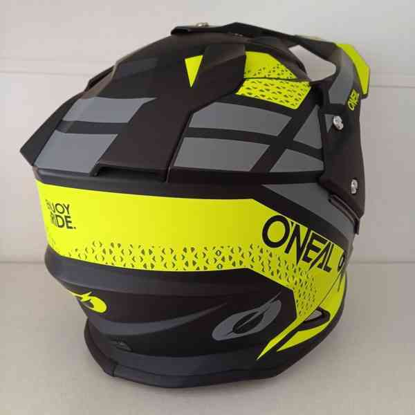 Enduro přilba Oneal Sierra R - foto 5