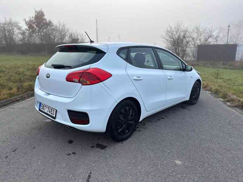 Kia Ceed BENZÍN 09/2016 TOP STAV - foto 4