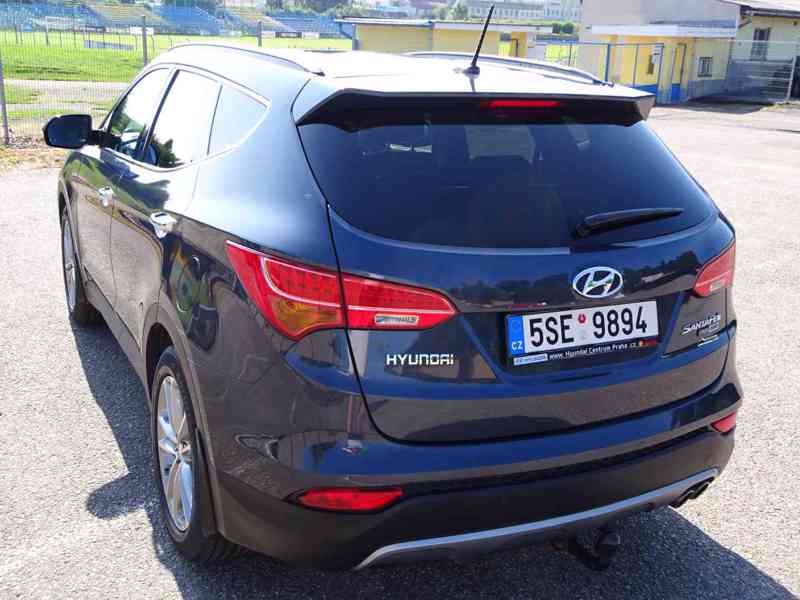 Hyundai Santa Fe 2.2CRDI r.v.2015 1.Maj.serv.kníž.ČR DPH  - foto 4