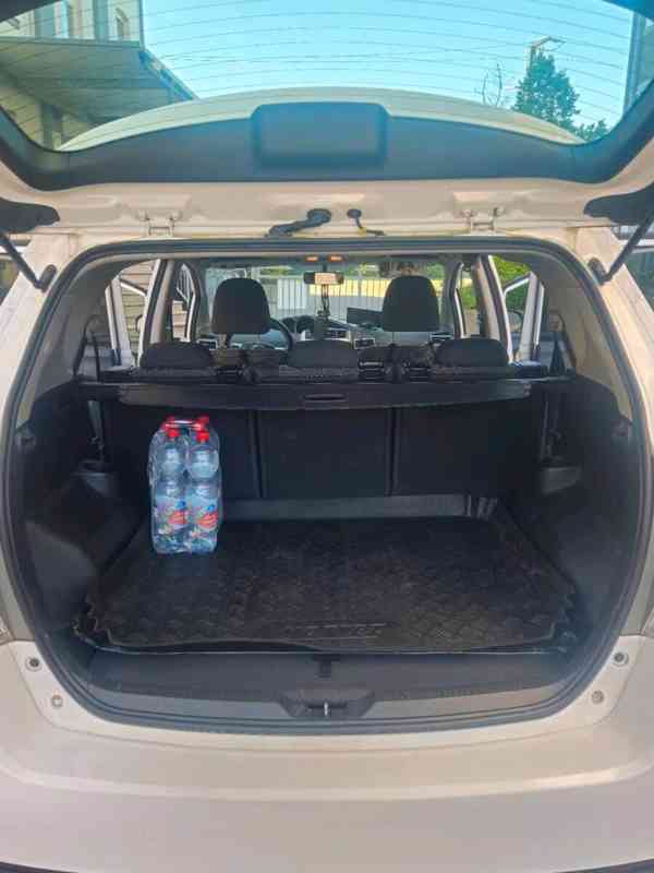 Toyota Verso 1,8i benzín 108kw - foto 8