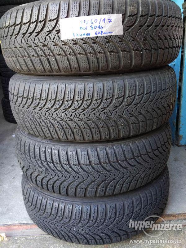 Sada zimních pneu Kumho 215/60/17 - foto 1