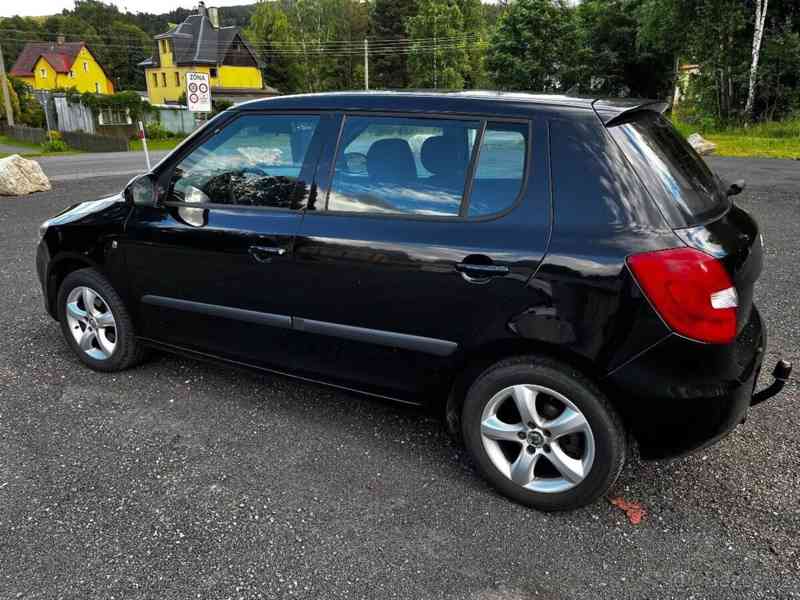 Škoda Fabia 1,2   2. Top stav - foto 4
