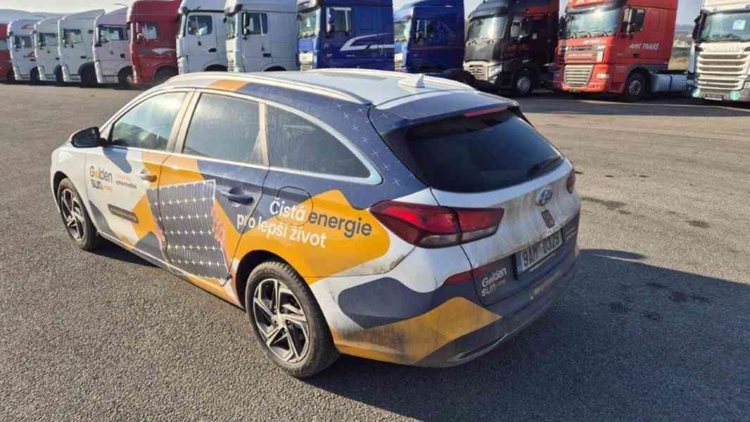 HYUNDAI I30 22 WG 1,5 TGDI DCT SMART - foto 4