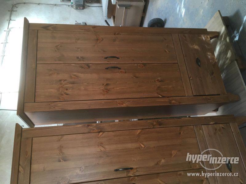 selské skříně z masivu - foto 5