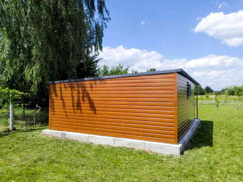 Plechová garáž 6m x 5m, bočni spád, přístřešek - dveře TS378 - foto 4