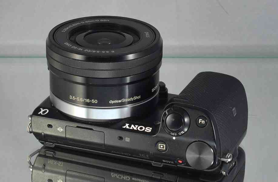 Sony NEX-5T+16-50mm *Full HDV*Wi-Fi/NFC* 14 000Exp - foto 6