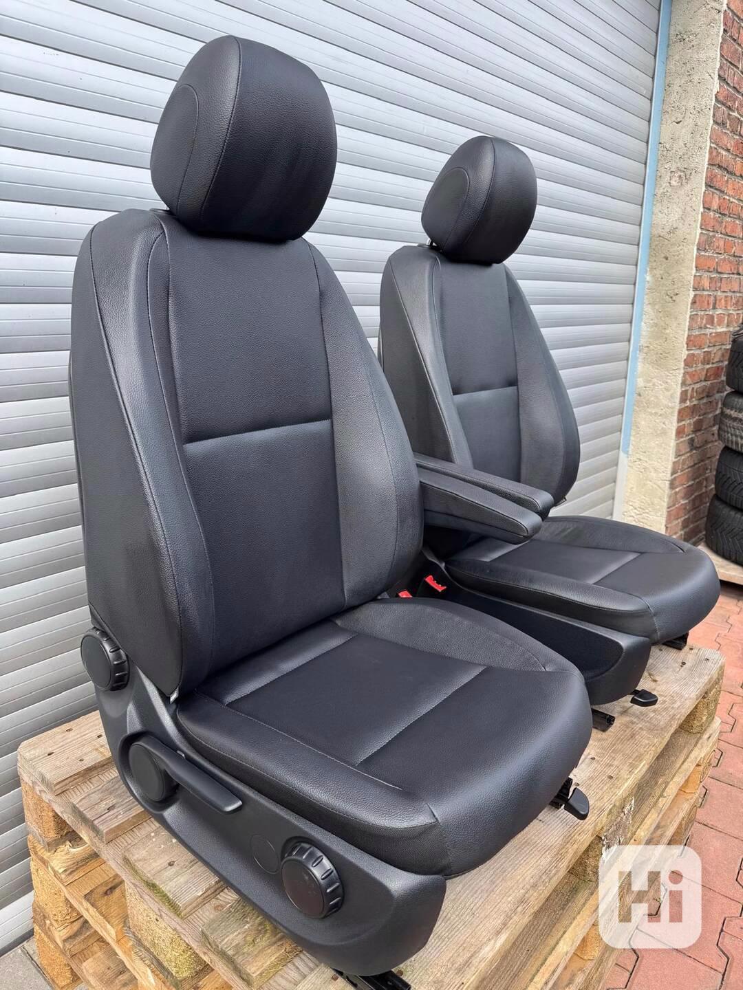 Mercedes-Benz Vito přední sedačky - foto 1