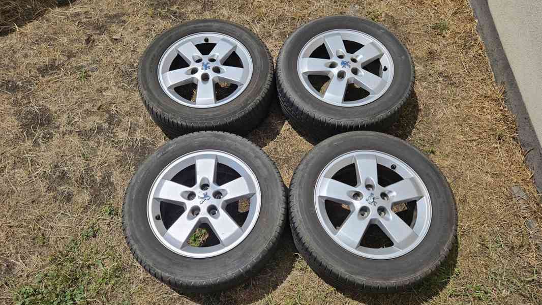 Peugeot 407 elektrony alukola 205/60R16 disky 6,5Jx16 5x108  - foto 2