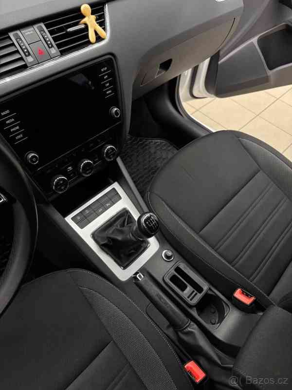 Škoda Octavia 2,0   3, 110 kW manual TDi - foto 3