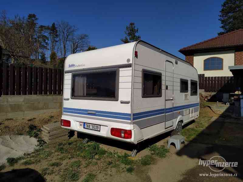 Prodám karavan Hobby Excelent 470 - foto 2