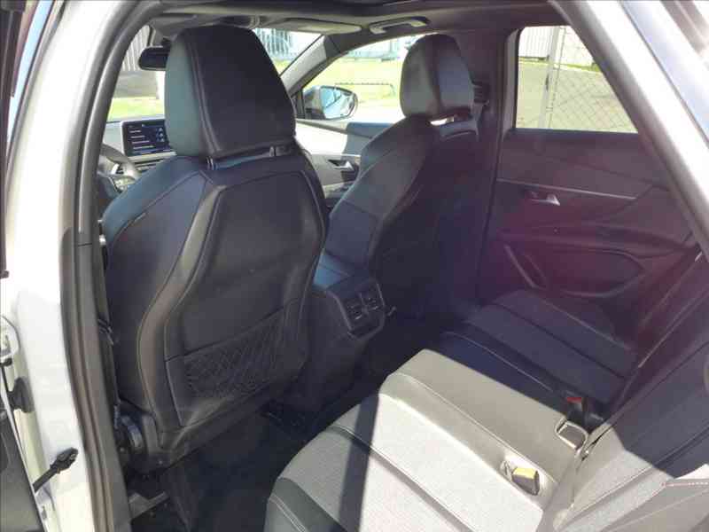 Peugeot 3008 1,2 PT GT-LINE LED 360CAM - foto 6