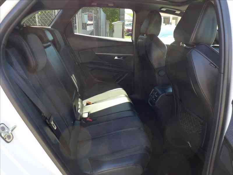 Peugeot 3008 1,2 PT GT-LINE LED 360CAM - foto 9