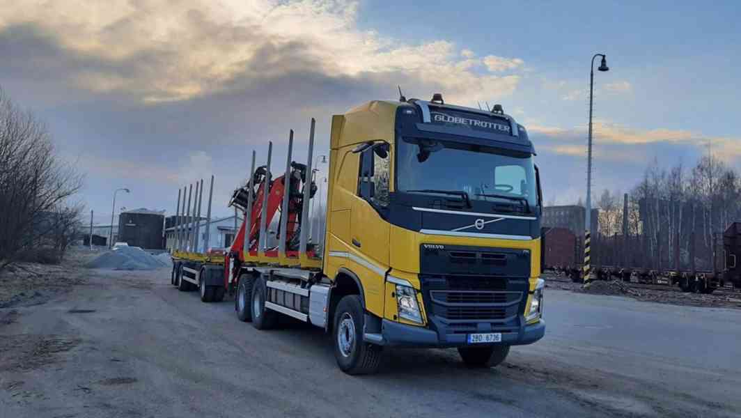 Volvo FH 13 6x4 + přívěs Umikov	 - foto 11
