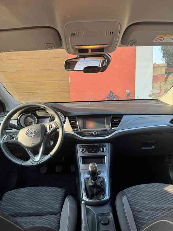 Opel Astra Sports Tourer 2019 - foto 4