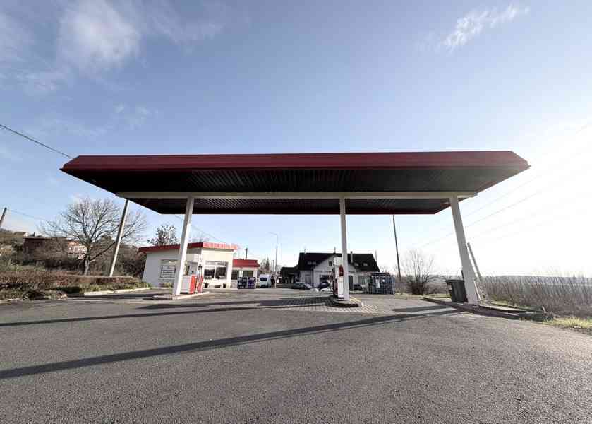 PRODEJ FUNGUJÍCÍ ČERPACÍ STANICE V OBCI KLY-DOLNÍ VINICE - foto 20