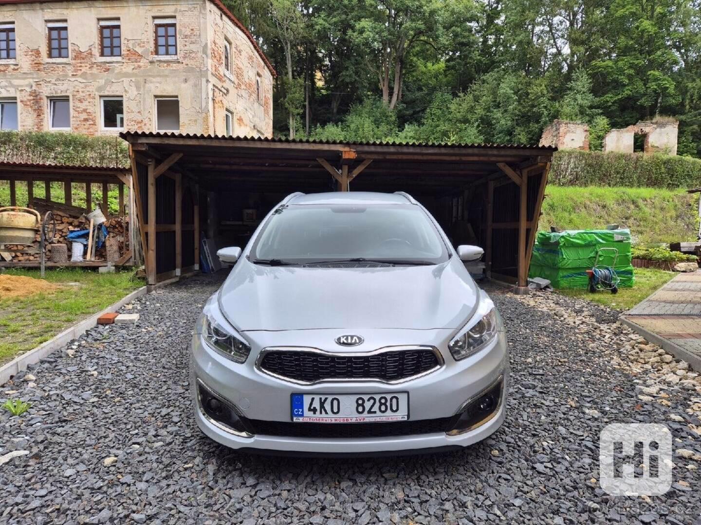 Kia Ceed 1,6   crdi 100kw - foto 1