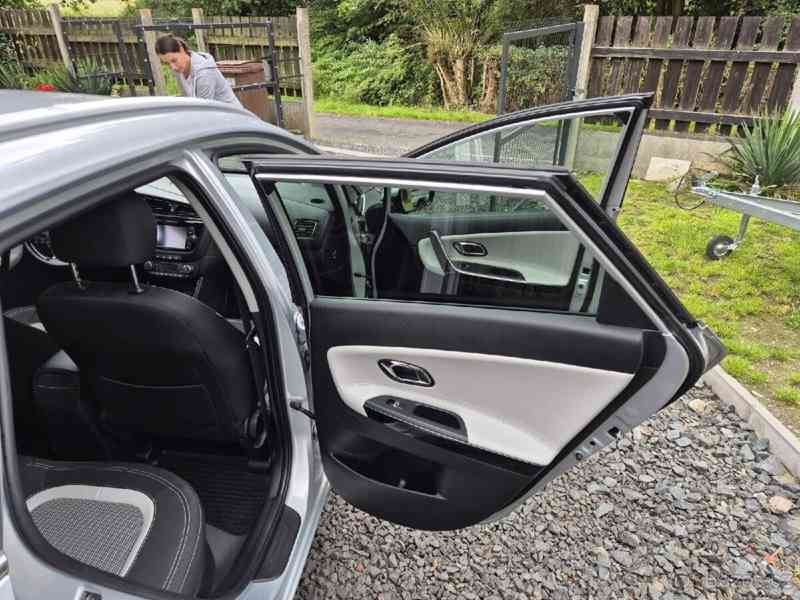 Kia Ceed 1,6 crdi 100kw - foto 9