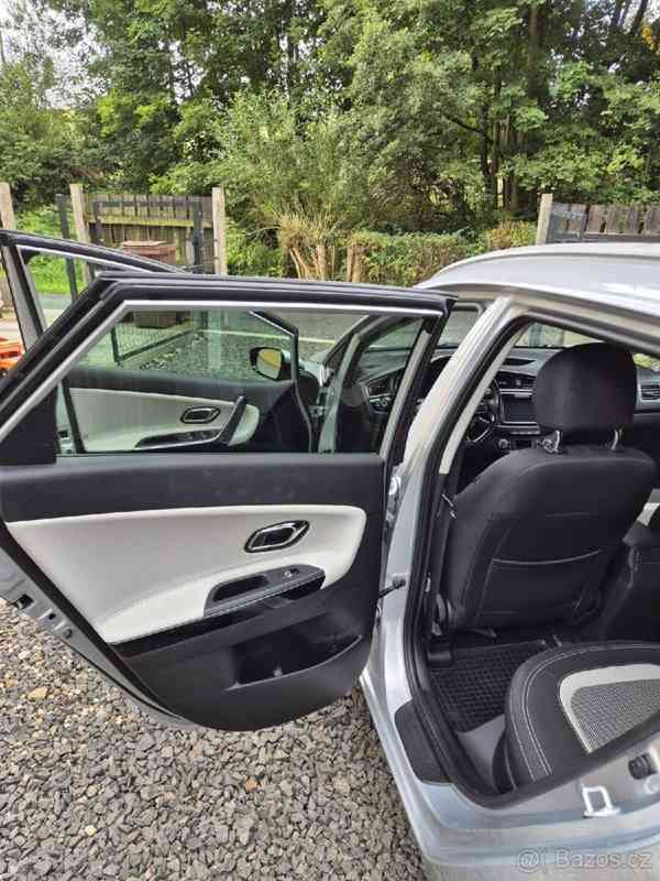 Kia Ceed 1,6 crdi 100kw - foto 6
