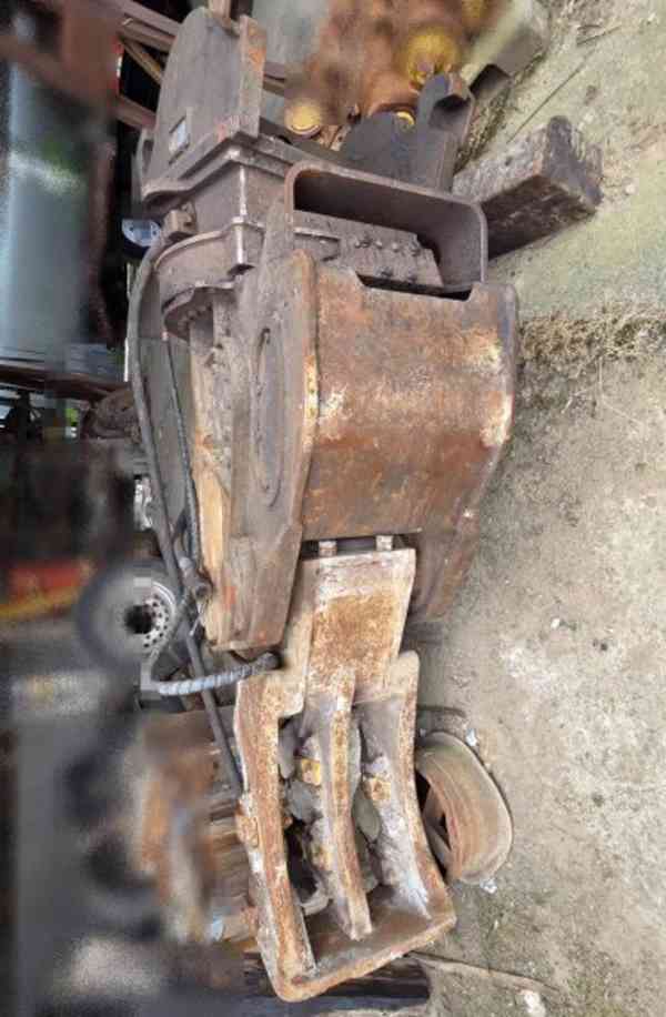 2t roto kleště nůžky beton 350bar demolice CAT MP20  - foto 3