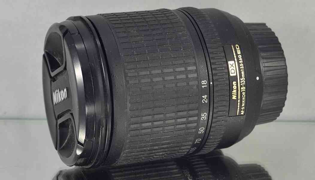 NIKON AF-S DX NIKKOR 18-135mm 1:3.5-5.6 G ED **DX - foto 6
