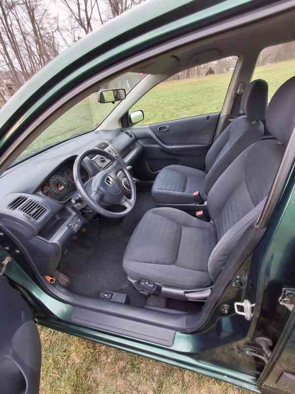 Honda Civic 1,6   i - vtec 5D hatchback 81kw ben - foto 5