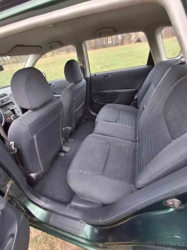 Honda Civic 1,6   i - vtec 5D hatchback 81kw ben - foto 9