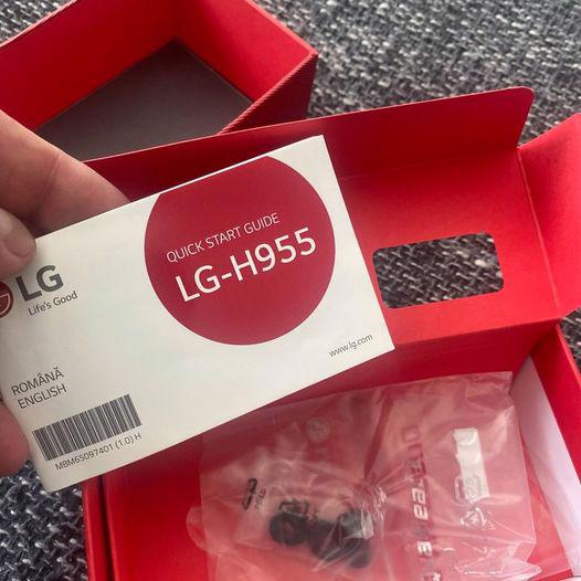 LG G Flex 2 (H955) - foto 2