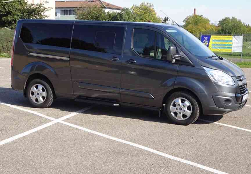 Ford Tourneo Custom 2.0 TDCI (93 KW) TITANIUM ČR - foto 2