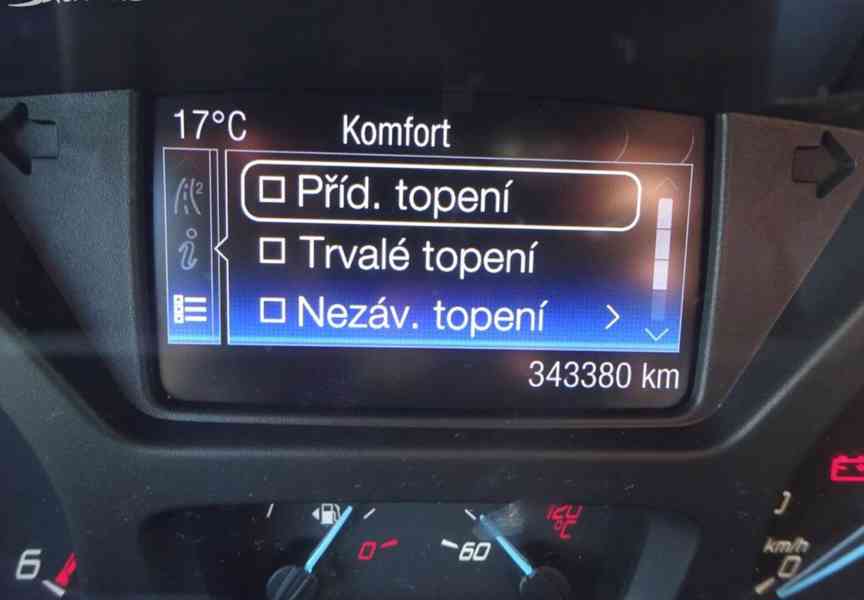 Ford Tourneo Custom 2.0 TDCI (93 KW) TITANIUM ČR - foto 10