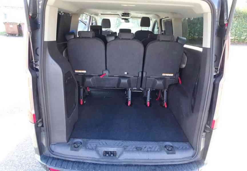 Ford Tourneo Custom 2.0 TDCI (93 KW) TITANIUM ČR - foto 18